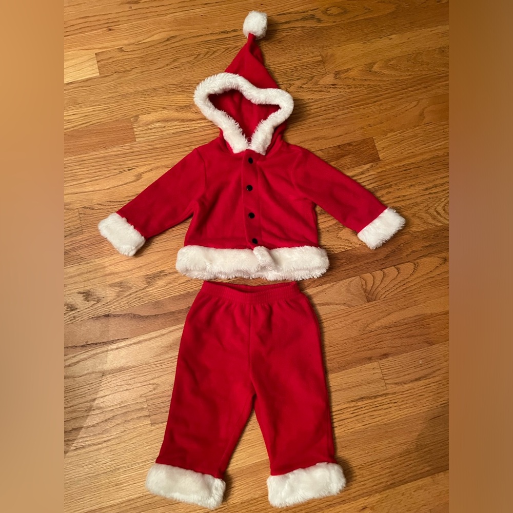 Santa Claus Outfit Baby size 12 M